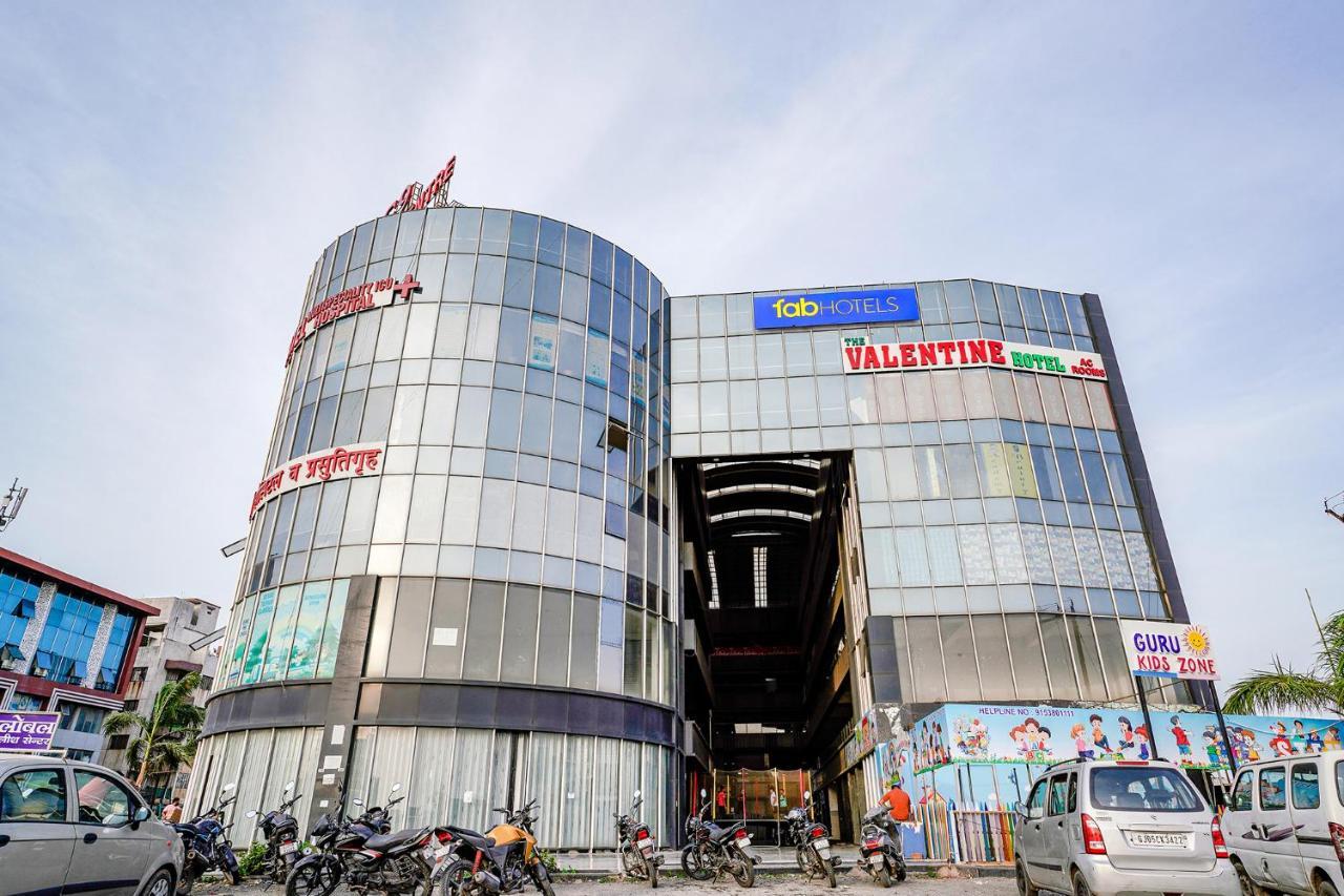 Fabhotel The Valentine - Udhna Road Сурат Екстериор снимка