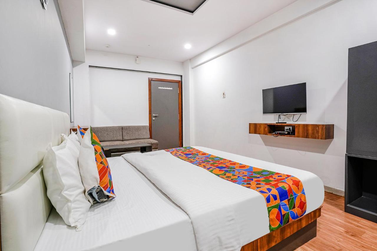 Fabhotel The Valentine - Udhna Road Сурат Екстериор снимка