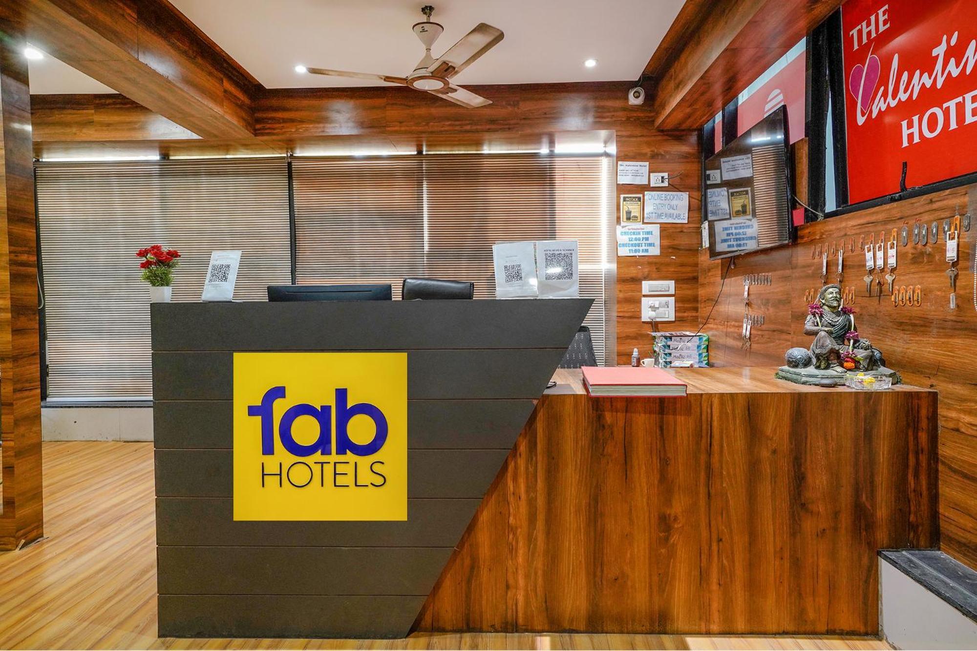 Fabhotel The Valentine - Udhna Road Сурат Екстериор снимка