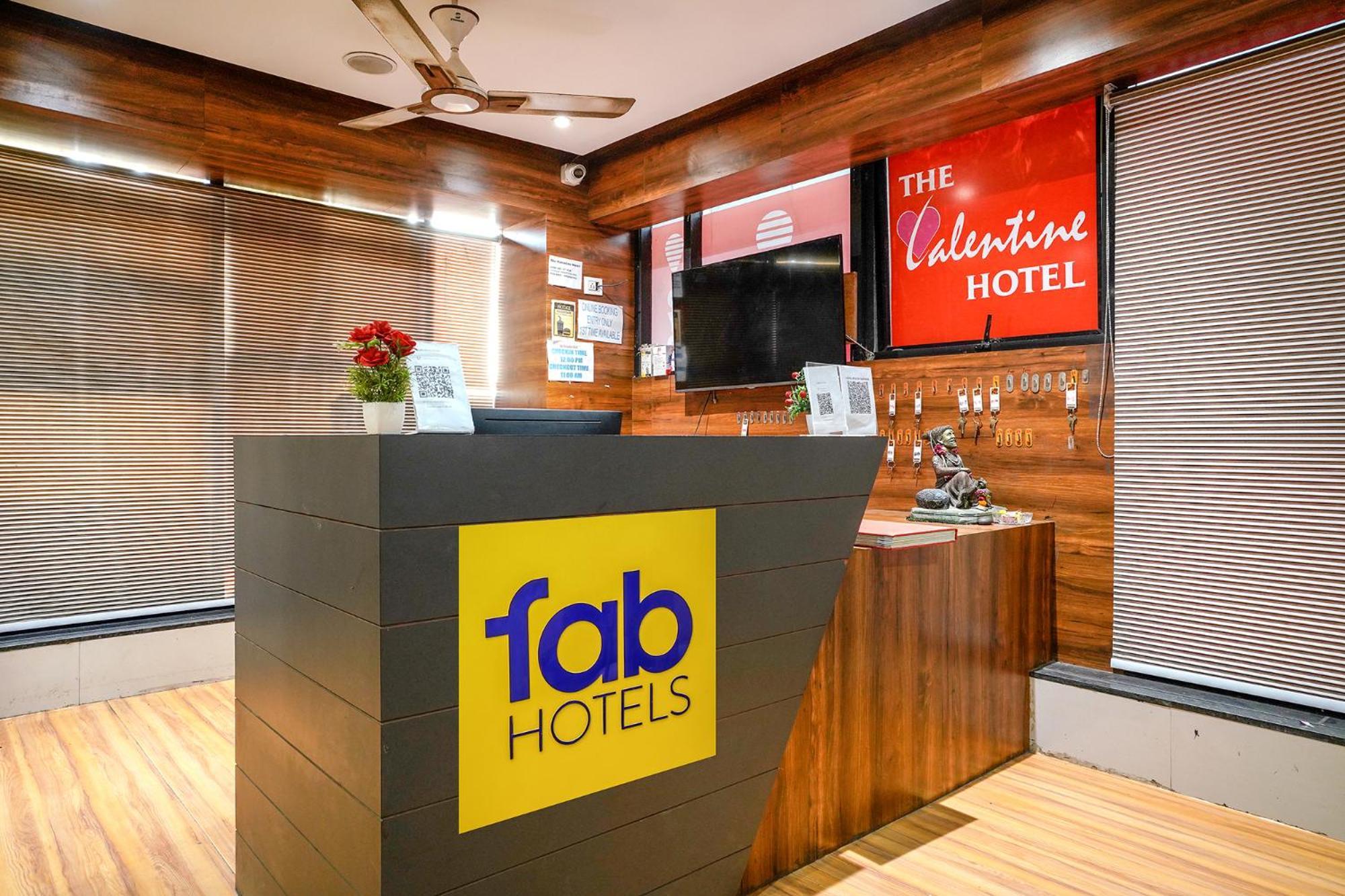 Fabhotel The Valentine - Udhna Road Сурат Екстериор снимка